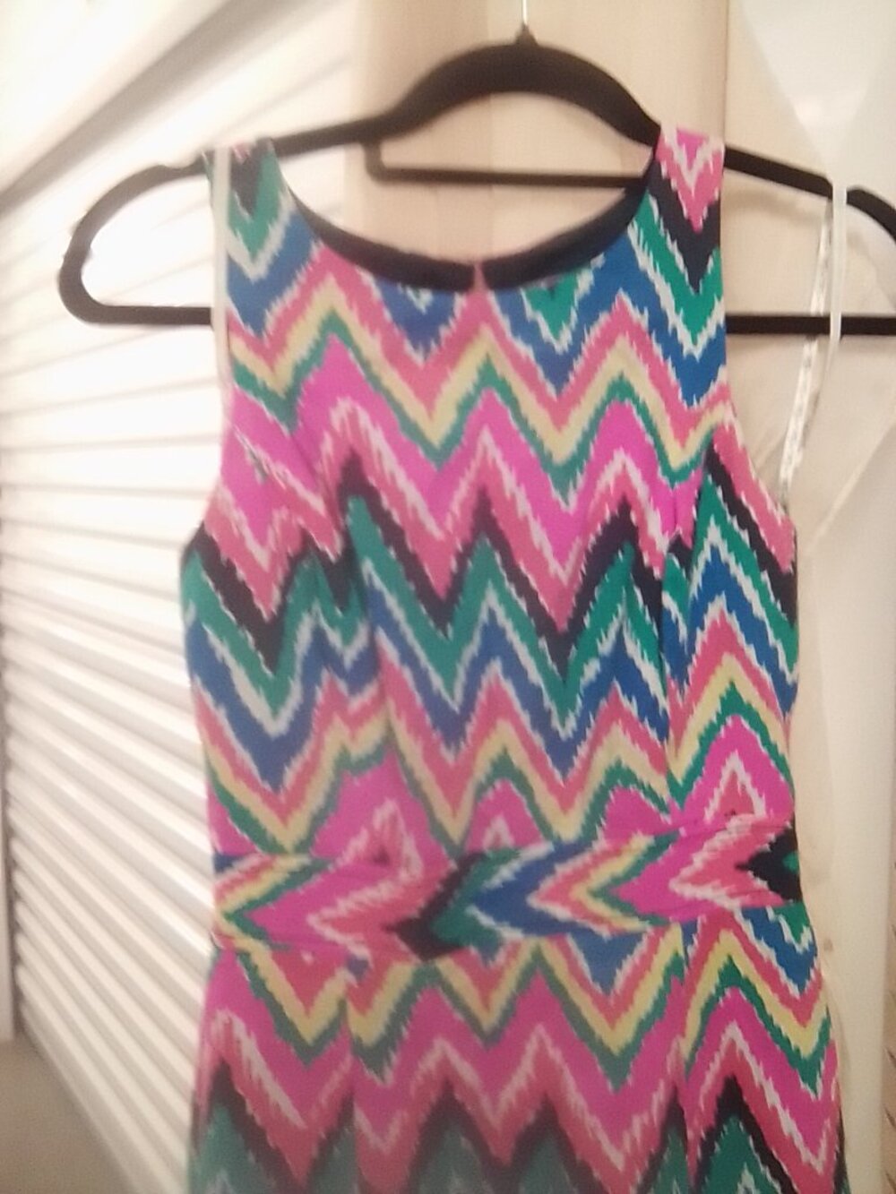 Gorgeous Lily Pulitzer multi color dress with keyhole back.  Size Zero Preloved